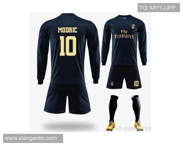 世界著名足球球星详细资料与经典球衣号码全收录大全 世界著名足球球星详细资料与经典球衣号码全收录大全